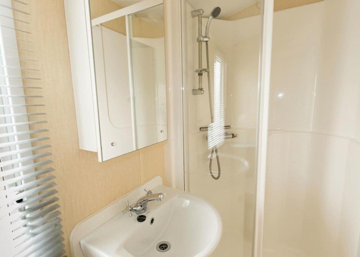 Fishguard Bay Resort Llanllawer Buitenkant foto