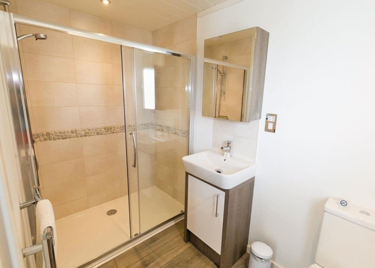 Fishguard Bay Resort Llanllawer Buitenkant foto